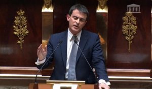 Plan d'économies : Manuel Valls "assume" car "c'est le choix de la France"