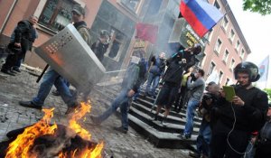 Kiev réintroduit la conscription après un regain de violence à Donetsk
