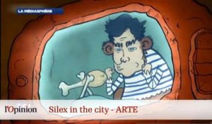 Le Top Flop : Arnaud Montebourg fait le singe pour Arte 