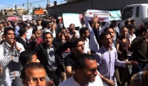 Yémen: des manifestants anti-Houthis défilent dans la capitale