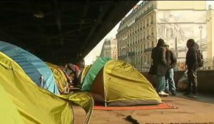 Vidéo : Un campement de réfugiés en plein Paris