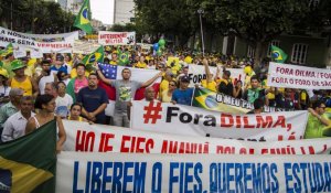 Environ un million et demi de manifestants au Brésil contre Dilma Rousseff