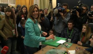 Elections en Andalousie: la candidate socialiste vote