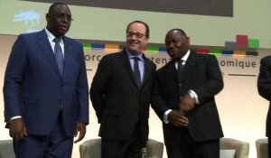 Hollande au forum franco-africain de Bercy