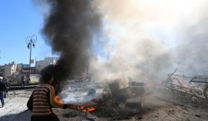 Alep secouée par de violents combats, l'opposition prête à négocier