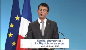 Valls: environ un milliard d'euros pour les banlieues