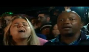 L'Afrique du Sud chante et danse «Madiba»