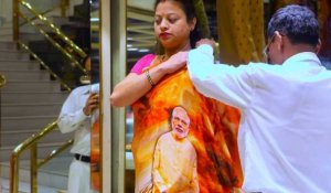 Inde: les "saris Modi" s'arrachent avant les législatives