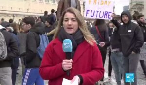 "Plus chauds que le climat": la jeunesse française répond à l'appel de Greta Thunberg