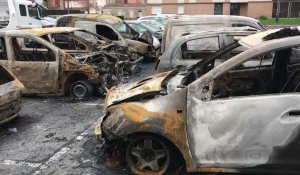 Villeneuve-d'Ascq: onze voitures incendiées cette nuit au pied d'un immeuble de la rue Ronsard à Villeneuve-d'Ascq