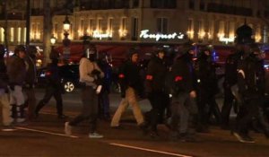 "Gilets jaunes" : la police sur les Champs-Elysées