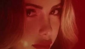 Nabilla Benattia dans une vidéo très sensuelle pour Cacharel