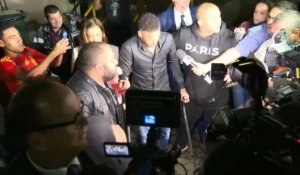 Neymar arrive au commissariat pour être interrogé