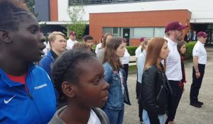 Lancement du Service national universel à Tourcoing: les jeunes chantent la Marseillaise