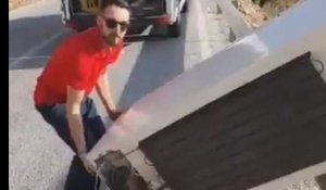 Un Espagnol se filme en jetant un frigo dans la nature, la police le rattrape (vidéo) 