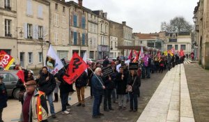 Grève du 9 janvier à Fontenay-le-Comte. Le cortège de l'exaspération contre la réforme des retraites