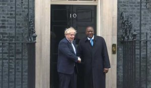 Boris Johnson rencontre le président kényan Uhuru Kenyatta à Londres