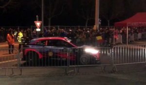 Rallye Monte-Carlo : derniers préparatifs à Digne avant la première spéciale