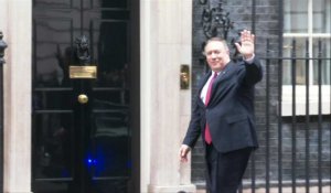 Le secrétaire d'État américain Mike Pompeo arrive au 10 Downing Street