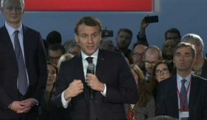 Macron lance en Charente les débuts d'un "Airbus" des batteries électriques
