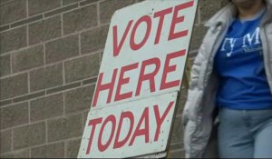 Les électeurs se rendent au bureau de vote dans une primaire à enjeux élevés dans le New Hampshire