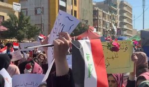 Des centaines de femmes défilent à Bagdad pour défendre leur droit de manifester