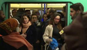 Grève: très nette amélioration dans le métro parisien