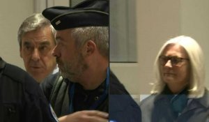 Soupçons d'emplois fictifs: les époux Fillon quittent le tribunal après la première journée d'audience