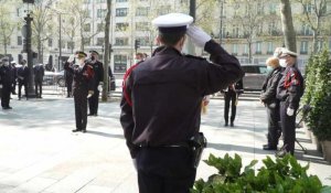 Hommage au policier Xavier Jugelé, tué sur les Champs Elysées par un jihadiste