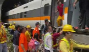 Taïwan: plusieurs dizaines de morts lors du déraillement d'un train