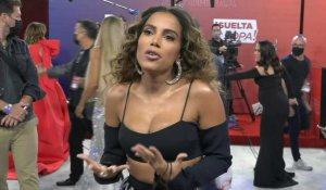 La superstar brésilienne de la pop Anitta arrive aux Latin American Music Awards