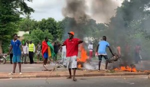 Tension et répression à Bamako : l'imam Dicko appelle au calme