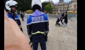 A Lille, la police contrôle les deux-roues qui ne respectent pas le code de la route