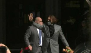 Johnny Depp arrive au tribunal à Londres au dernier jour du procès en diffamation