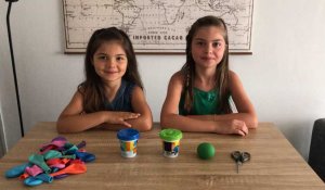 Confection d'une boule antistress avec les youtubeuses Maëva et Julia