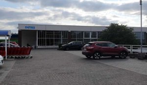 Châtelineau: le parking de Cora vide pour le premier jour des soldes!
