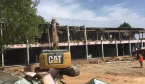 Béziers : La démolition de l'école des Tamaris, à La Devèze, est en cours