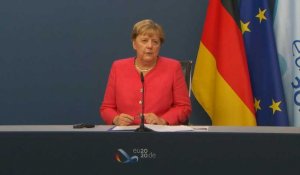Brexit: "les prochains jours" seront décisifs (Merkel)
