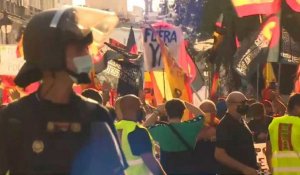 Espagne : manifestation contre le gouvernement, accusé de mal gérer la crise du coronavirus