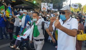 Algérie: des centaines de militants pro-Hirak mobilisés à Paris