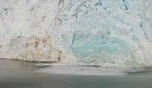 Groenland: la calotte glaciaire fond irrémédiablement, préviennent des scientifiques