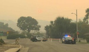 Incendies en Californie: le soleil de lève à Arcadia
