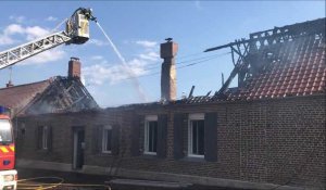 Un routier secourt un couple de retraités d’une maison en feu à Maretz