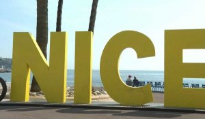 Covid: réactions à Nice après le durcissement des mesures sanitaires