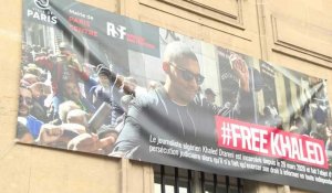 Paris affiche son soutien à Khaled Drareni, journaliste algérien emprisonné