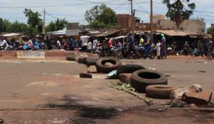 Mali: des barricades dans la périphérie de Bamako après une médiation infructueuse