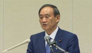 Yoshihide Suga, favori pour diriger le Japon, se déclare candidat