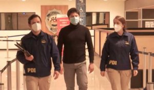 Chili: Nicolas Zepeda arrive à l'aéroport de Santiago pour être extradé vers la France