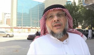 Des habitants de Riyad réagissent aux attaques contre les installations pétrolières d'Aramco