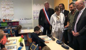 Près d'Angers, Jean-Michel Blanquer vante l'école rurale, « exemple pour le système scolaire »